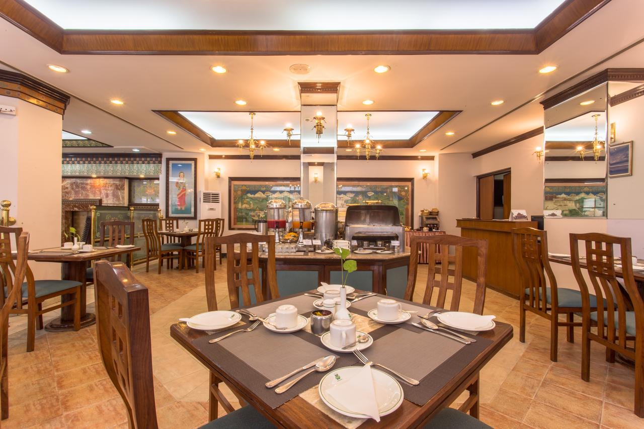 Hotel Le Himalaya Kathmandu Esterno foto