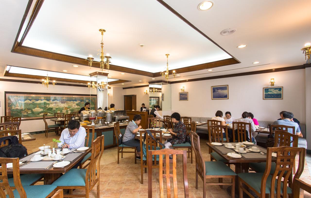 Hotel Le Himalaya Kathmandu Esterno foto