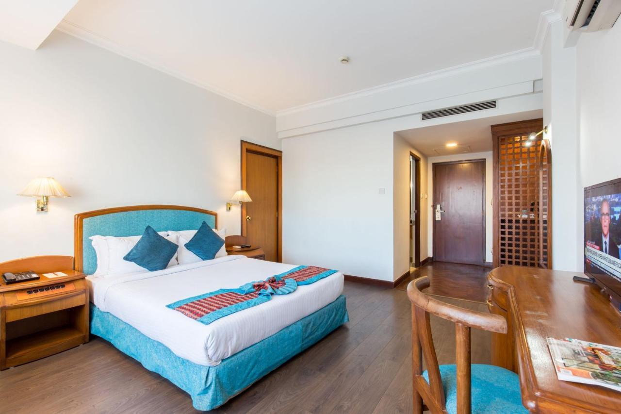 Hotel Le Himalaya Kathmandu Esterno foto