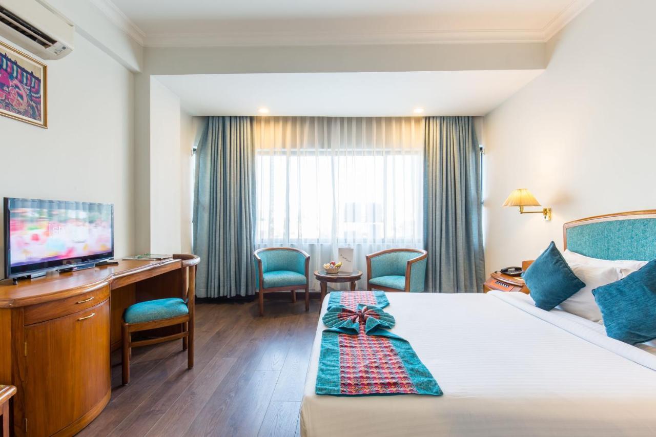 Hotel Le Himalaya Kathmandu Esterno foto