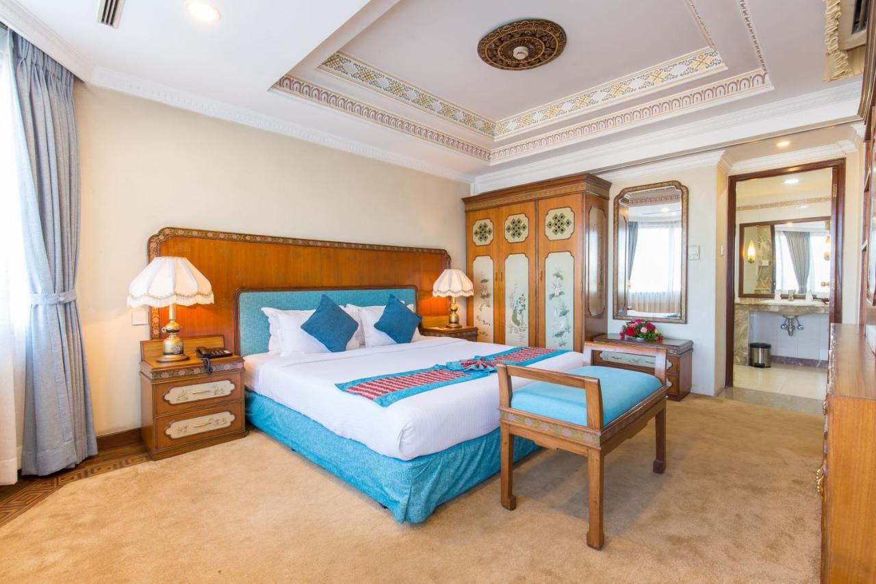 Hotel Le Himalaya Kathmandu Esterno foto